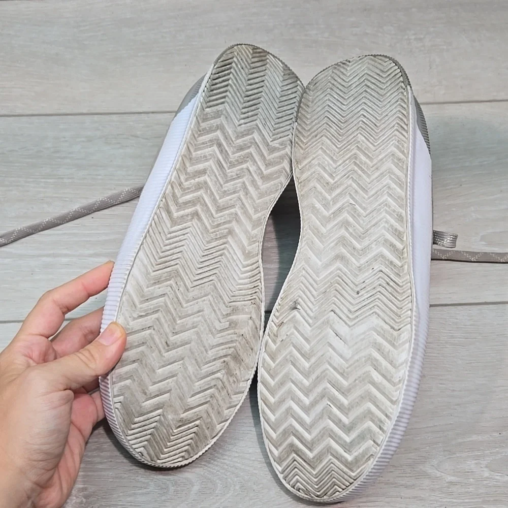 Sorwl Women's Out N About Waterproof Outdoor Casual Gray Sneakers Shoes Sz 9.5